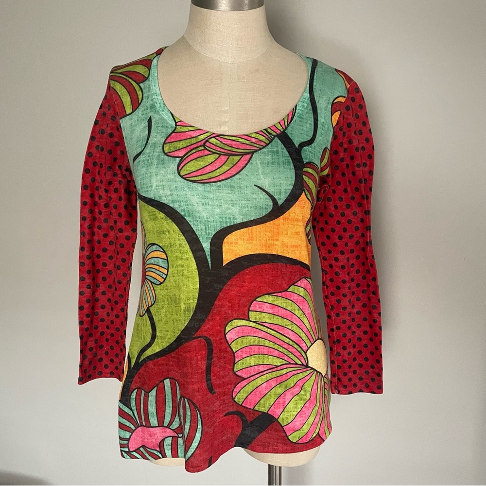 Amma made in LA colorful knit top size S